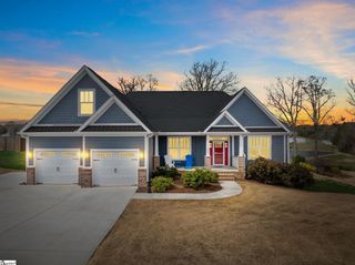 203 Claridge Way, Greer, SC 29651