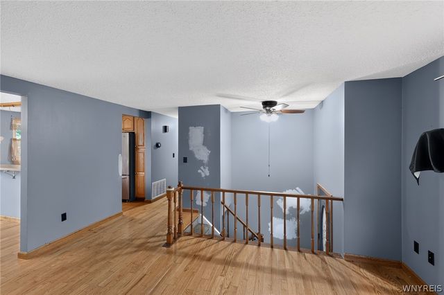 6593 Parkwood Drive, Lockport Town, NY 14094