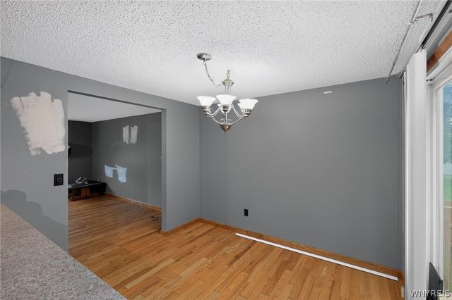 6593 Parkwood Drive, Lockport Town, NY 14094