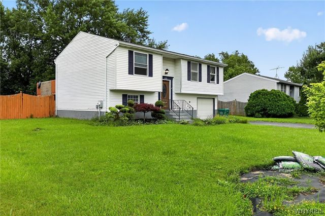 6593 Parkwood Drive, Lockport Town, NY 14094