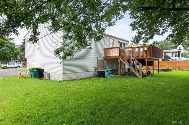 6593 Parkwood Drive, Lockport Town, NY 14094