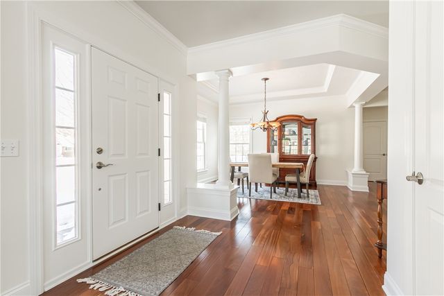 1042 Chapelhill Drive, Victor, NY 14564