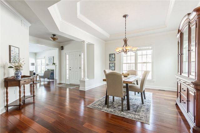 1042 Chapelhill Drive, Victor, NY 14564