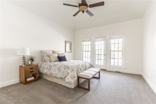 1042 Chapelhill Drive, Victor, NY 14564