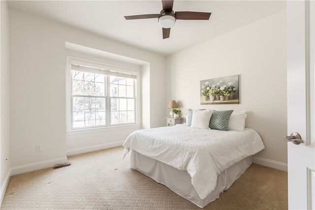 1042 Chapelhill Drive, Victor, NY 14564