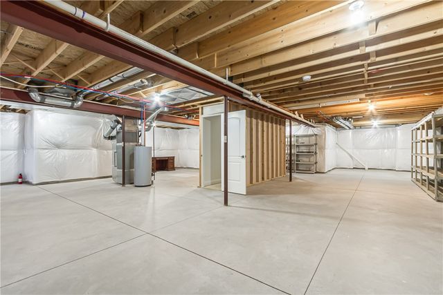 1042 Chapelhill Drive, Victor, NY 14564