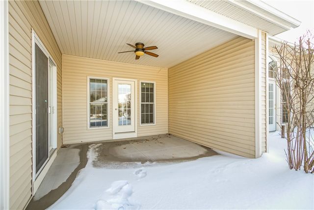 1042 Chapelhill Drive, Victor, NY 14564