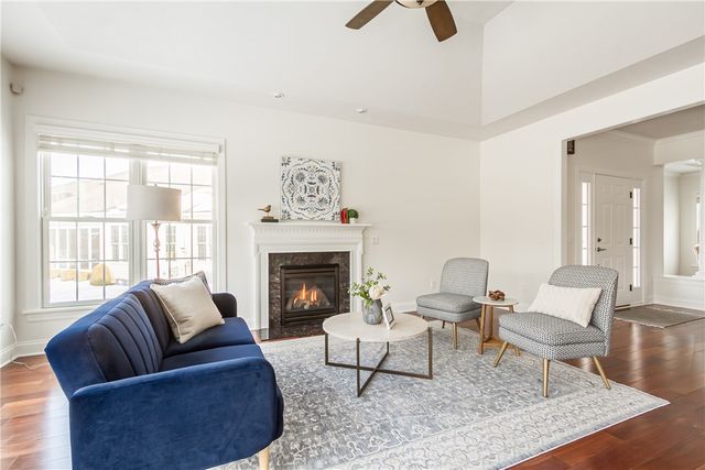 1042 Chapelhill Drive, Victor, NY 14564