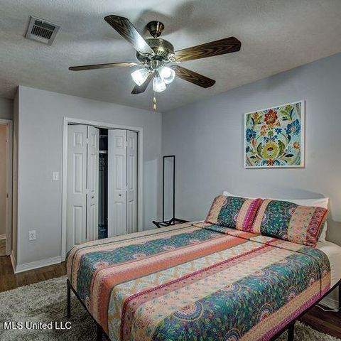 317 Peach Orchard Drive, Ridgeland, MS 39157