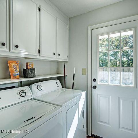 317 Peach Orchard Drive, Ridgeland, MS 39157