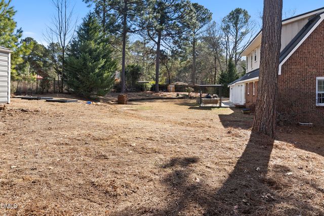 1023 Devonshire Trail, Aberdeen, NC 28315