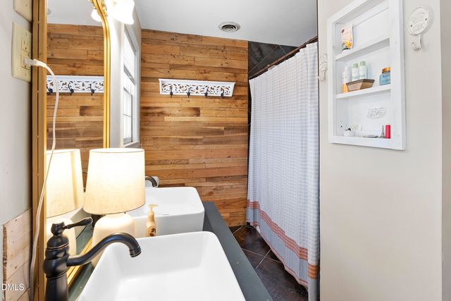 1023 Devonshire Trail, Aberdeen, NC 28315