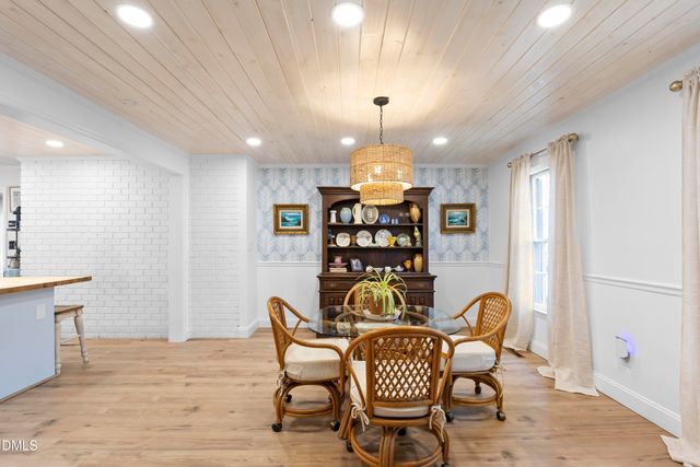 1023 Devonshire Trail, Aberdeen, NC 28315