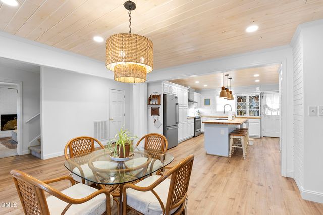 1023 Devonshire Trail, Aberdeen, NC 28315