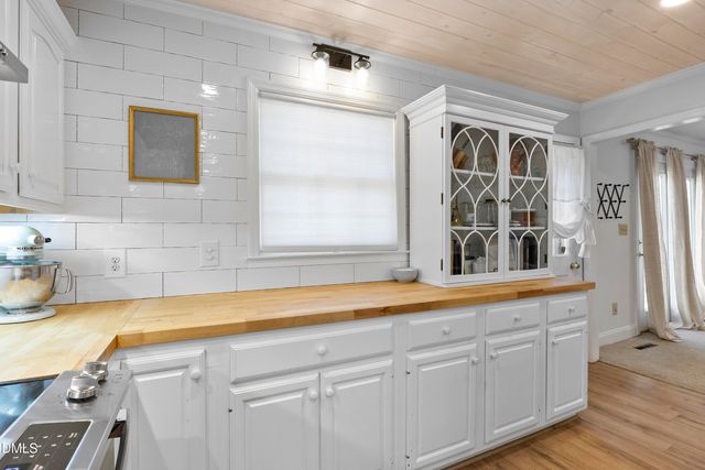 1023 Devonshire Trail, Aberdeen, NC 28315