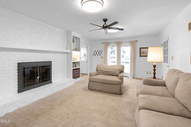 1023 Devonshire Trail, Aberdeen, NC 28315