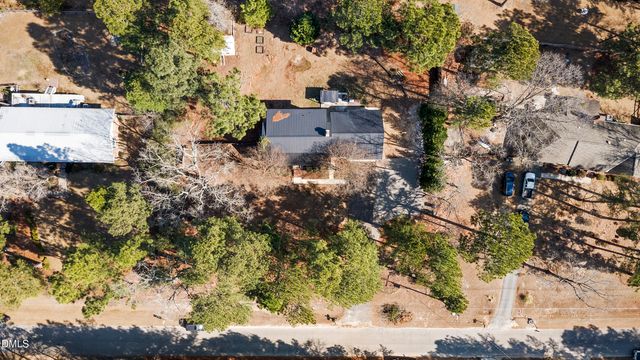 1023 Devonshire Trail, Aberdeen, NC 28315