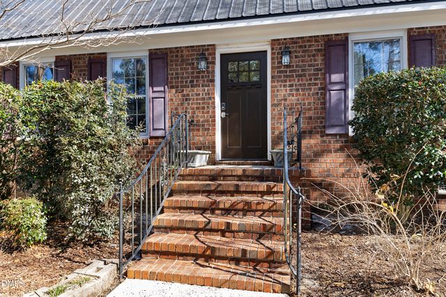 1023 Devonshire Trail, Aberdeen, NC 28315