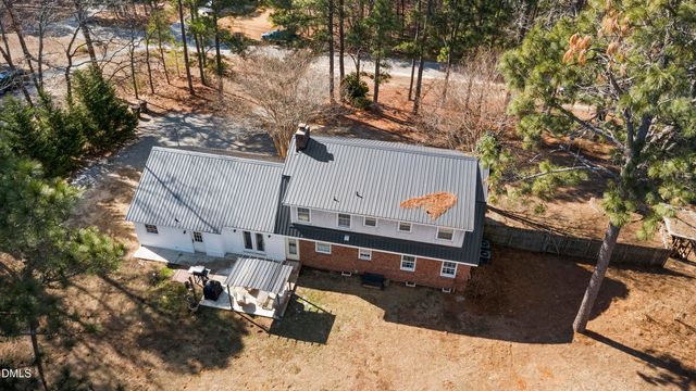 1023 Devonshire Trail, Aberdeen, NC 28315