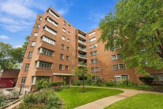 1862 Sherman Avenue 3SE, Evanston, IL 60201