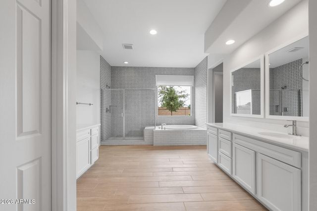 22687 E SAN TAN Boulevard, Queen Creek, AZ 85142