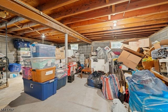 723 2Nd Ave, Lyndhurst Twp., NJ 07071