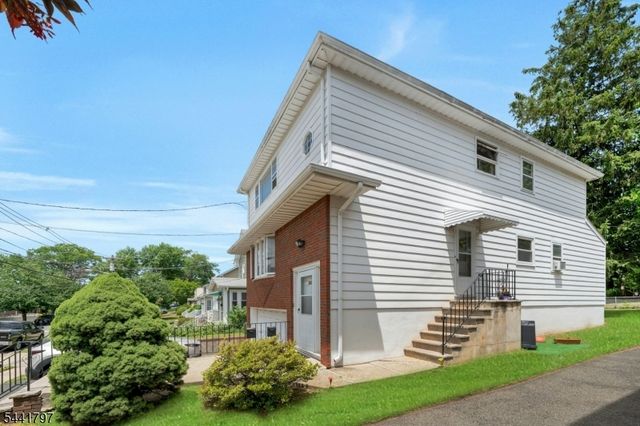 723 2Nd Ave, Lyndhurst Twp., NJ 07071