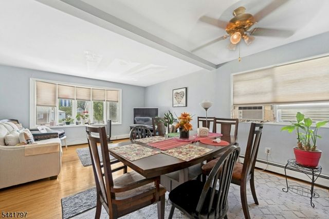 723 2Nd Ave, Lyndhurst Twp., NJ 07071