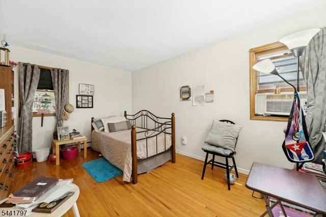 723 2Nd Ave, Lyndhurst Twp., NJ 07071