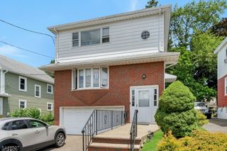 723 2Nd Ave, Lyndhurst Twp., NJ 07071
