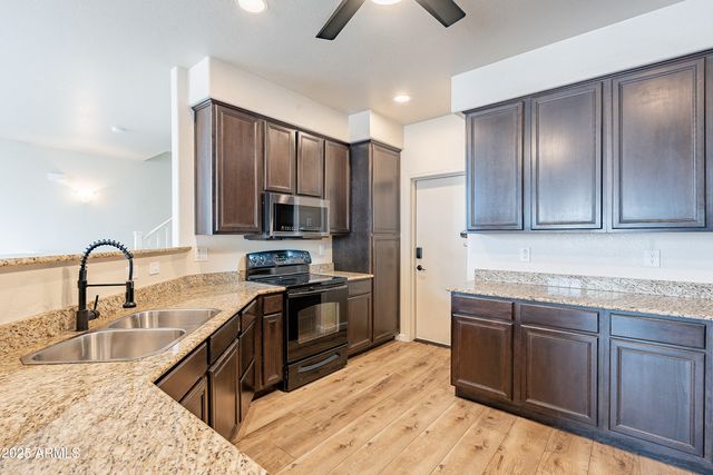 1862 W VERMONT Avenue, Phoenix, AZ 85015