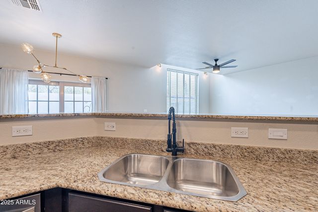 1862 W VERMONT Avenue, Phoenix, AZ 85015