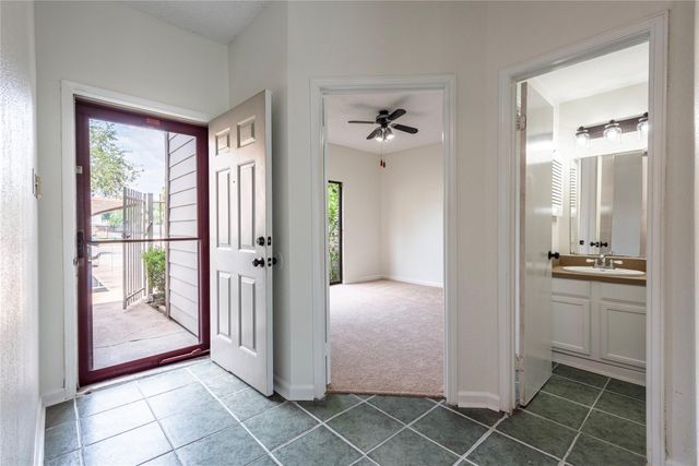 8153 Sands Point Drive 115, Houston, TX 77036