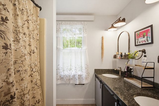 736 Mount Hope St 4, North Attleboro, MA 02760