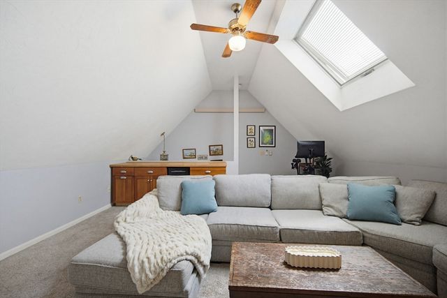 736 Mount Hope St 4, North Attleboro, MA 02760