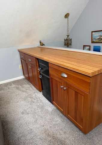 736 Mount Hope St 4, North Attleboro, MA 02760