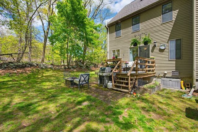 736 Mount Hope St 4, North Attleboro, MA 02760