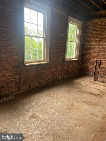 12261 OLD GORDONSVILLE RD, Orange, VA 22960