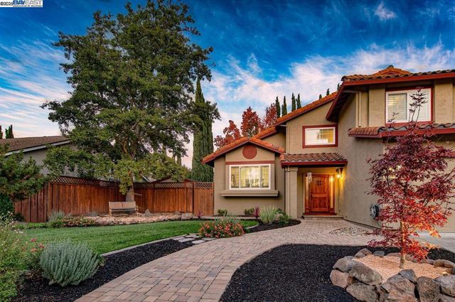 3227 Harvey Ct, Pleasanton, CA 94588