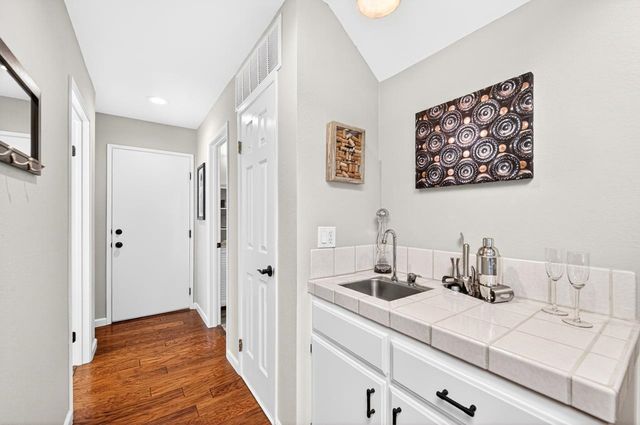 3227 Harvey Ct, Pleasanton, CA 94588