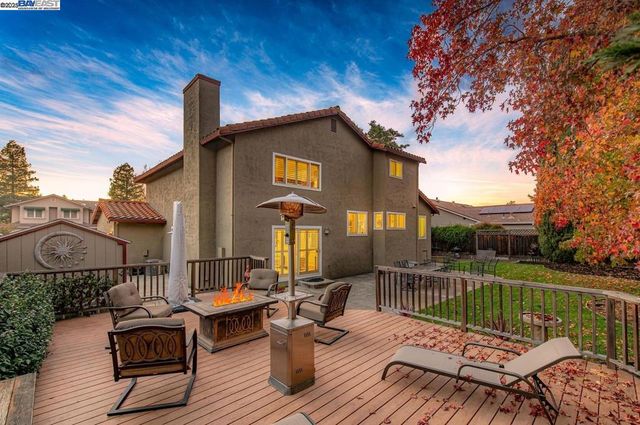 3227 Harvey Ct, Pleasanton, CA 94588