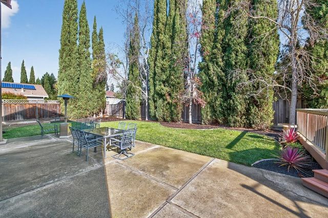 3227 Harvey Ct, Pleasanton, CA 94588