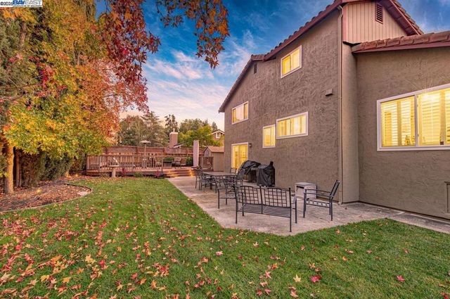 3227 Harvey Ct, Pleasanton, CA 94588