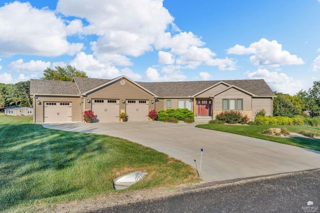 5734 Hervey Lane, Manhattan, KS 66502