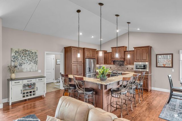 5734 Hervey Lane, Manhattan, KS 66502