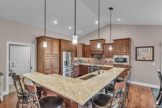 5734 Hervey Lane, Manhattan, KS 66502