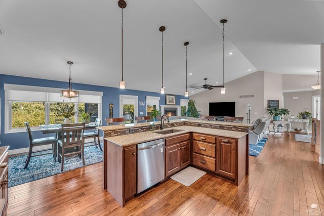 5734 Hervey Lane, Manhattan, KS 66502