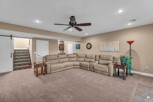 5734 Hervey Lane, Manhattan, KS 66502