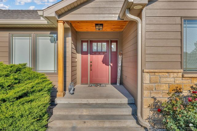 5734 Hervey Lane, Manhattan, KS 66502