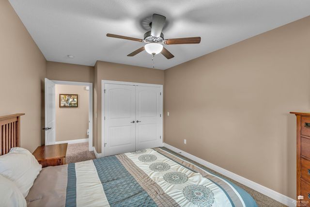 5734 Hervey Lane, Manhattan, KS 66502